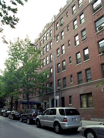 345 East 77th Street apartments