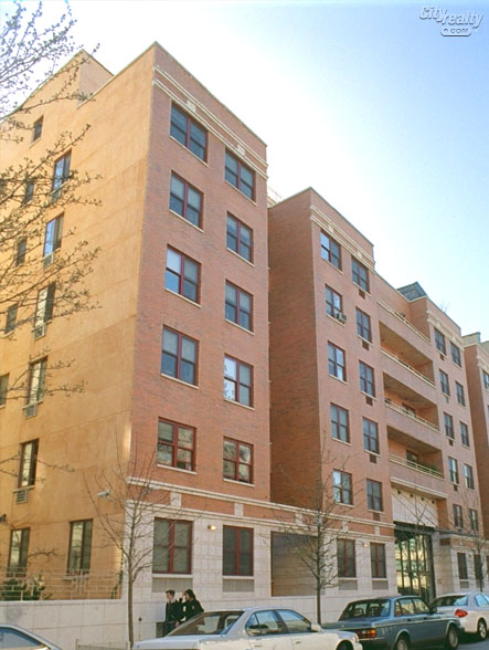 Tompkins Square Plaza - 190 East 7th Street apartments