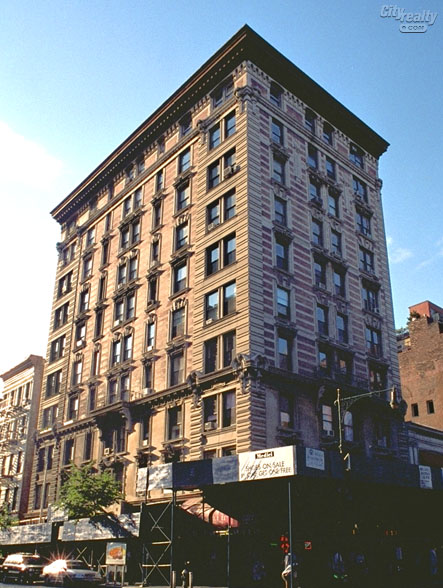 Warwick Arms - 101 West 80th Street apartments