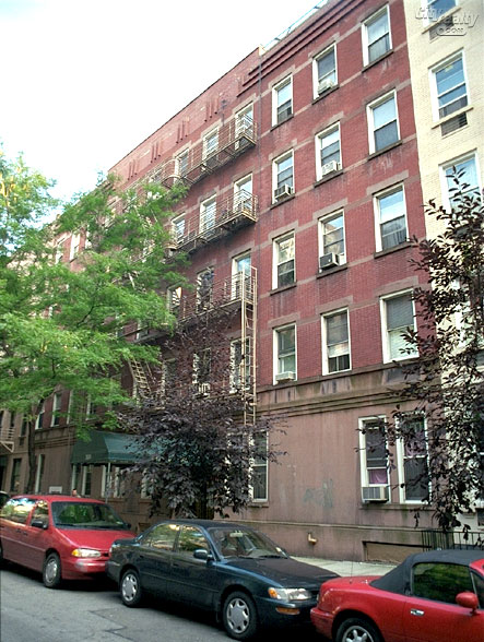 320 East 83rd Street apartments