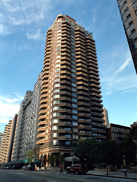 The Dunhill - 401 East 84th Street apartments