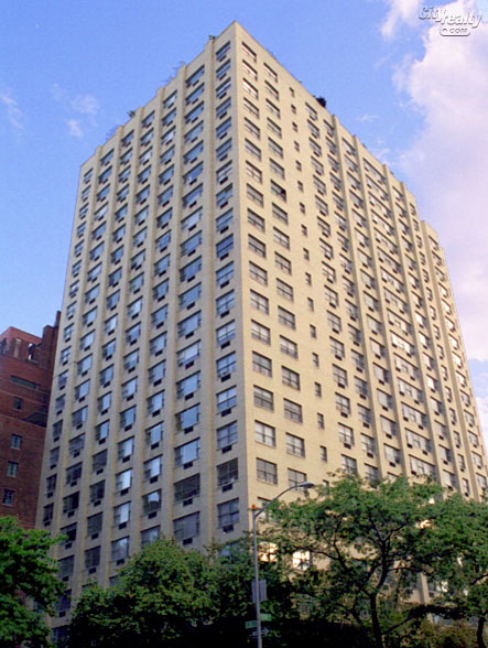The Cambridge - 500 East 85th Street apartments