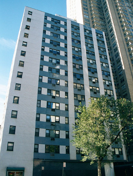 446 East 86th Street apartments