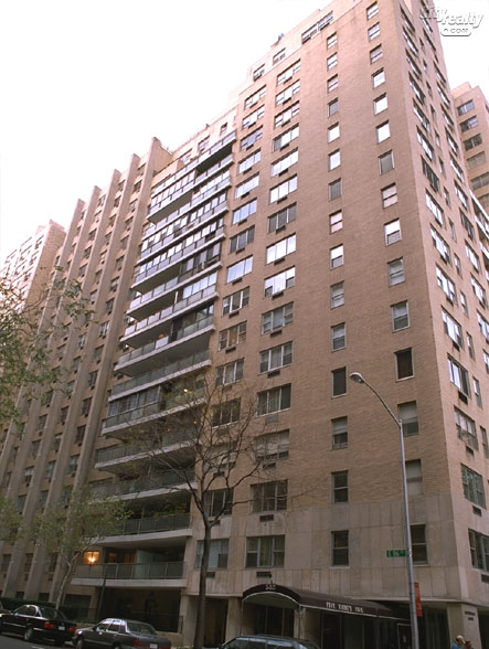 525 East 86th Street apartments