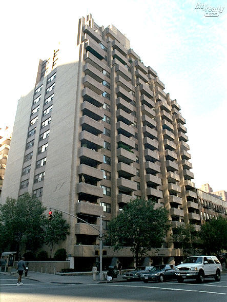 The Mayflower - 245 East 87th Street apartments