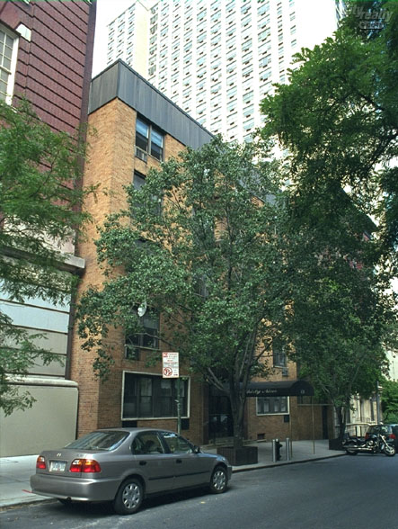 439 East 88th Street apartments
