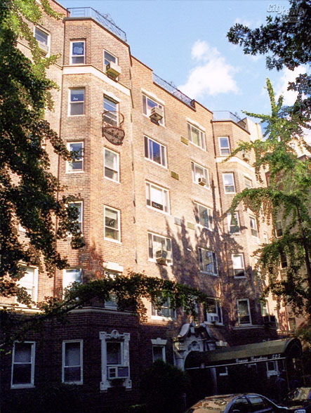 Gracie Gardens - 515 East 89th Street apartments