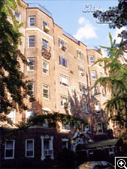 Gracie Gardens, 525 East 89th Street