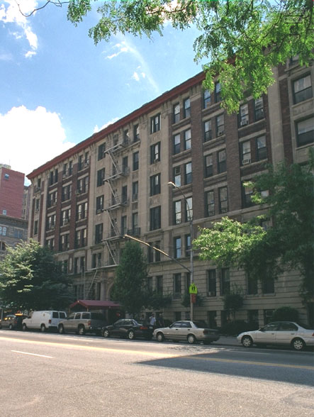 The Queenston - 16 East 96th Street apartments
