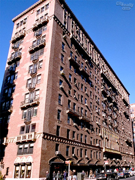 The Beauclaire - 25 East 9th Street apartments