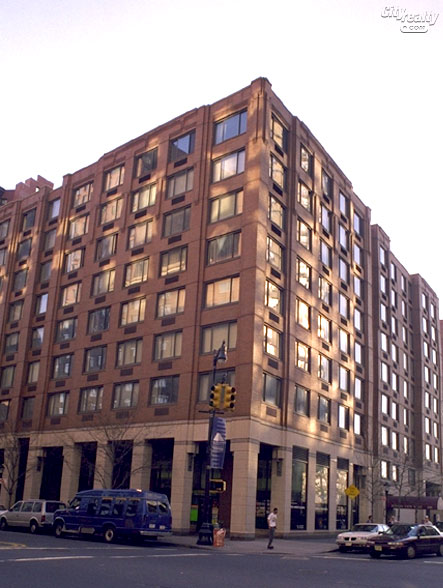Hudson View West - 300 Albany Street