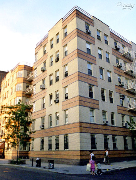75 Bank Street apartments