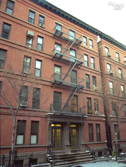 64 Barrow Street apartments