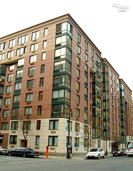 River Watch - 70 Battery Place apartments