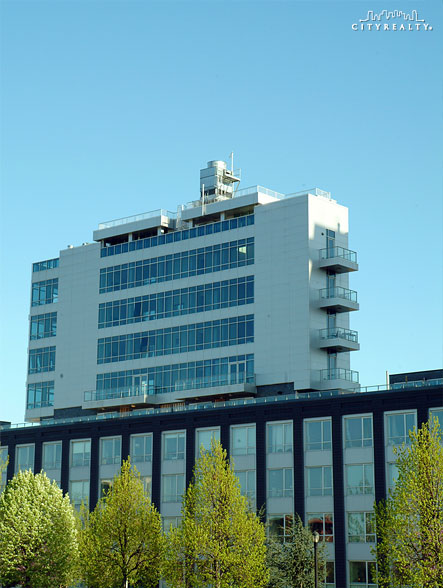 Ikon - 50 Bayard Street apartments