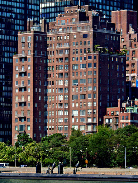 1 Beekman Place apartments
