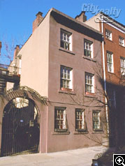 36 Bethune Street