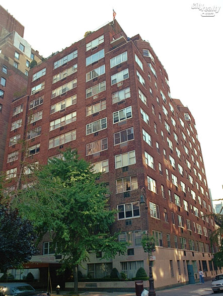 12 Beekman Place apartments