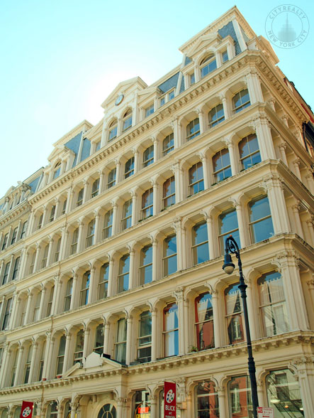 1 Bond Street apartments