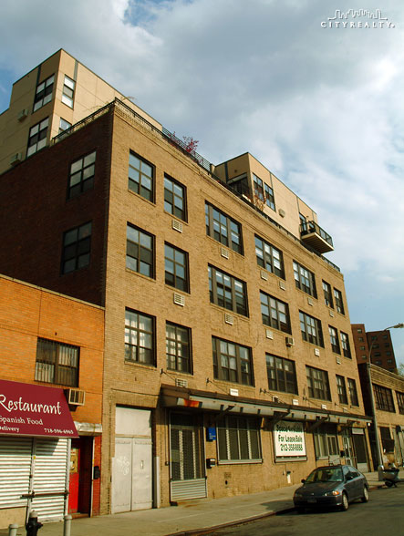 The Bridges - 79 Bridge Street apartments
