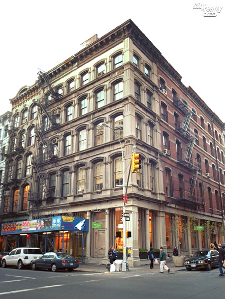454 Broome Street apartments
