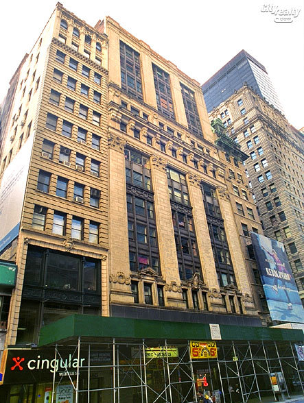176 Broadway apartments