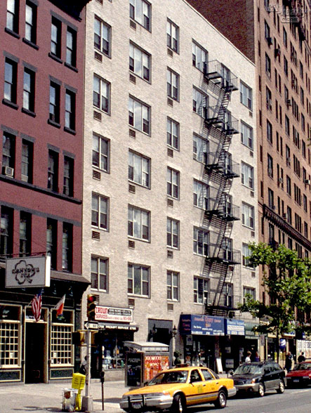 2790 Broadway apartments