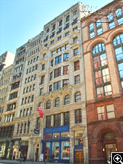 The Dandy, 704 Broadway