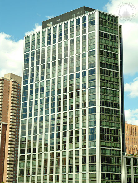 200 Chambers Street apartments