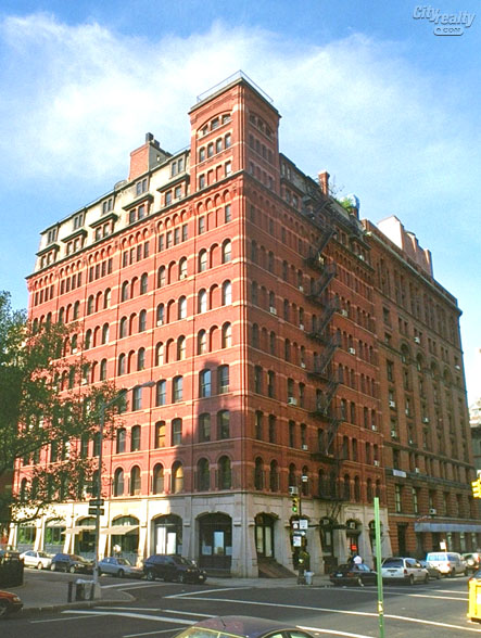 165 Duane Street apartments