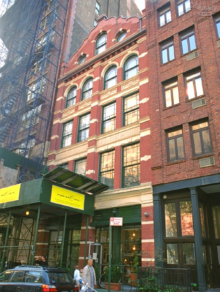 168 Duane Street apartments