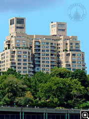Gracie Towers, 180 East End Avenue