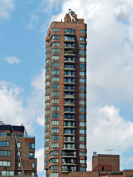 52 East End Avenue apartments