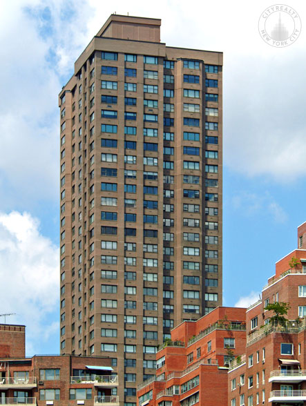 60 East End Avenue apartments