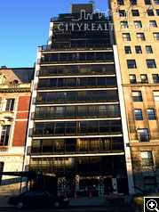 1045 Fifth Avenue