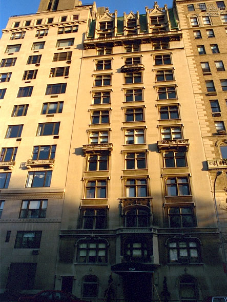 1067 Fifth Avenue apartments