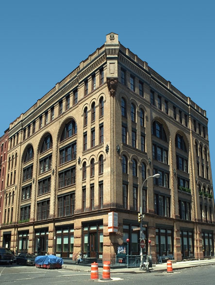 140 Franklin Street apartments