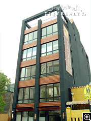 100 Gold Street
