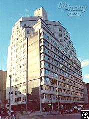 Saint Germain, 33 Greenwich Avenue