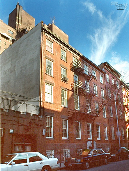 815 Greenwich Street apartments
