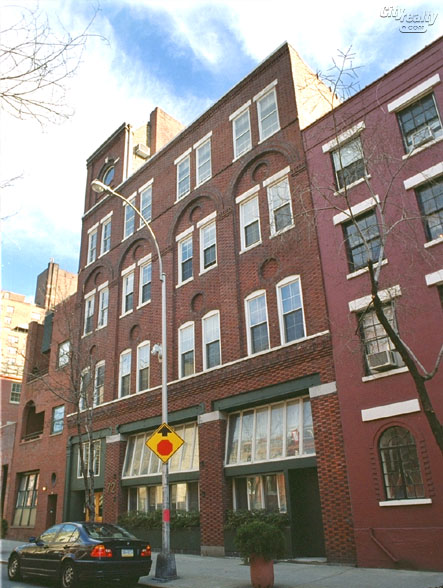 72 Horatio Street apartments
