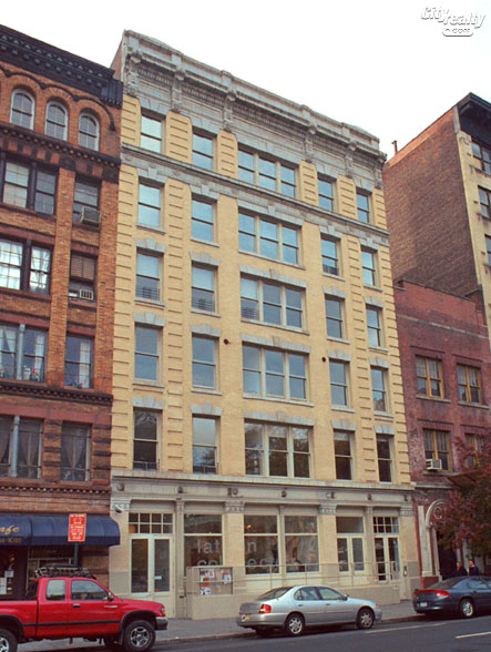 155 Hudson Street apartments