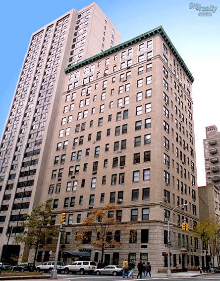 940 Park Avenue apartments