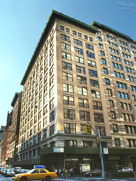 222 Park Avenue South apartments