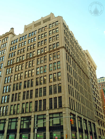 260 Park Avenue South apartments