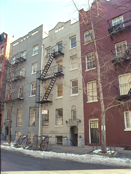 118 Perry Street apartments