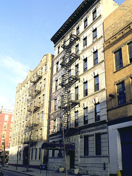 96 Perry Street apartments