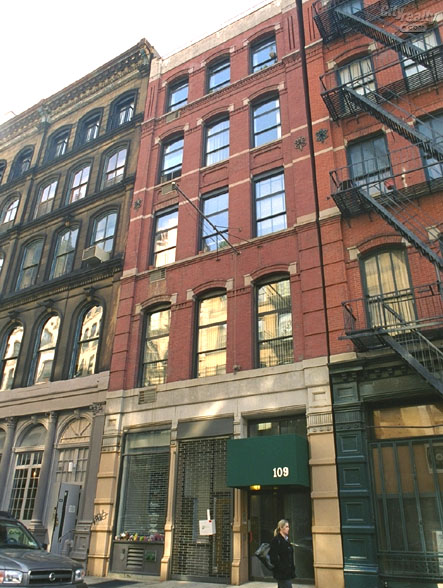 109 Reade Street apartments