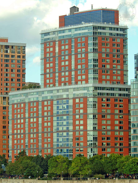 The Solaire - 20 River Terrace apartments