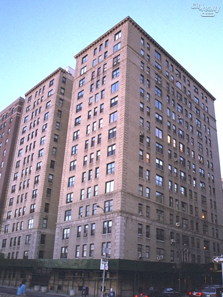320 Riverside Drive apartments
